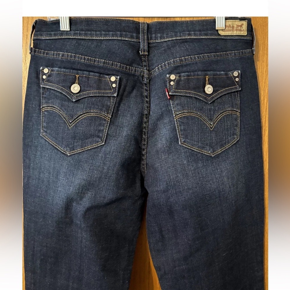 Levi’s 505 Straight Leg Jeans Womens Size 12M  Flap Pocket In Back EUC